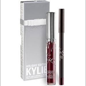 Kylie Cosmetics Lip Kit Ornament in Vixen